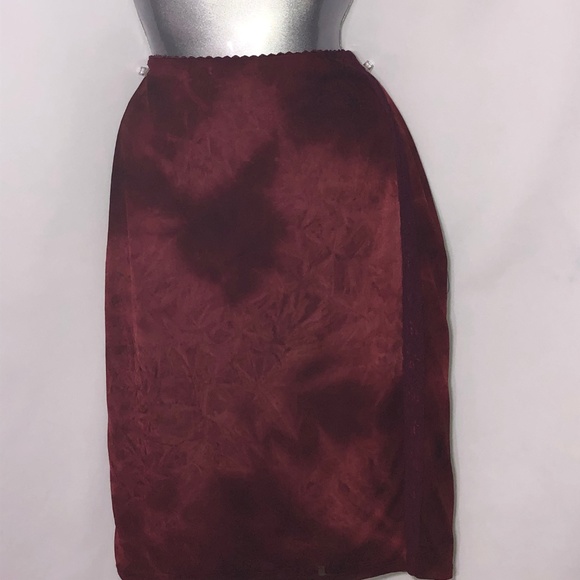 Rampage slip skirt lace on sides gold paisley - Picture 3 of 8